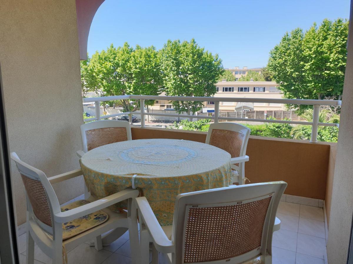 Port Frejus Studio Cabine 100M Des Plages 4 Person 外观 照片